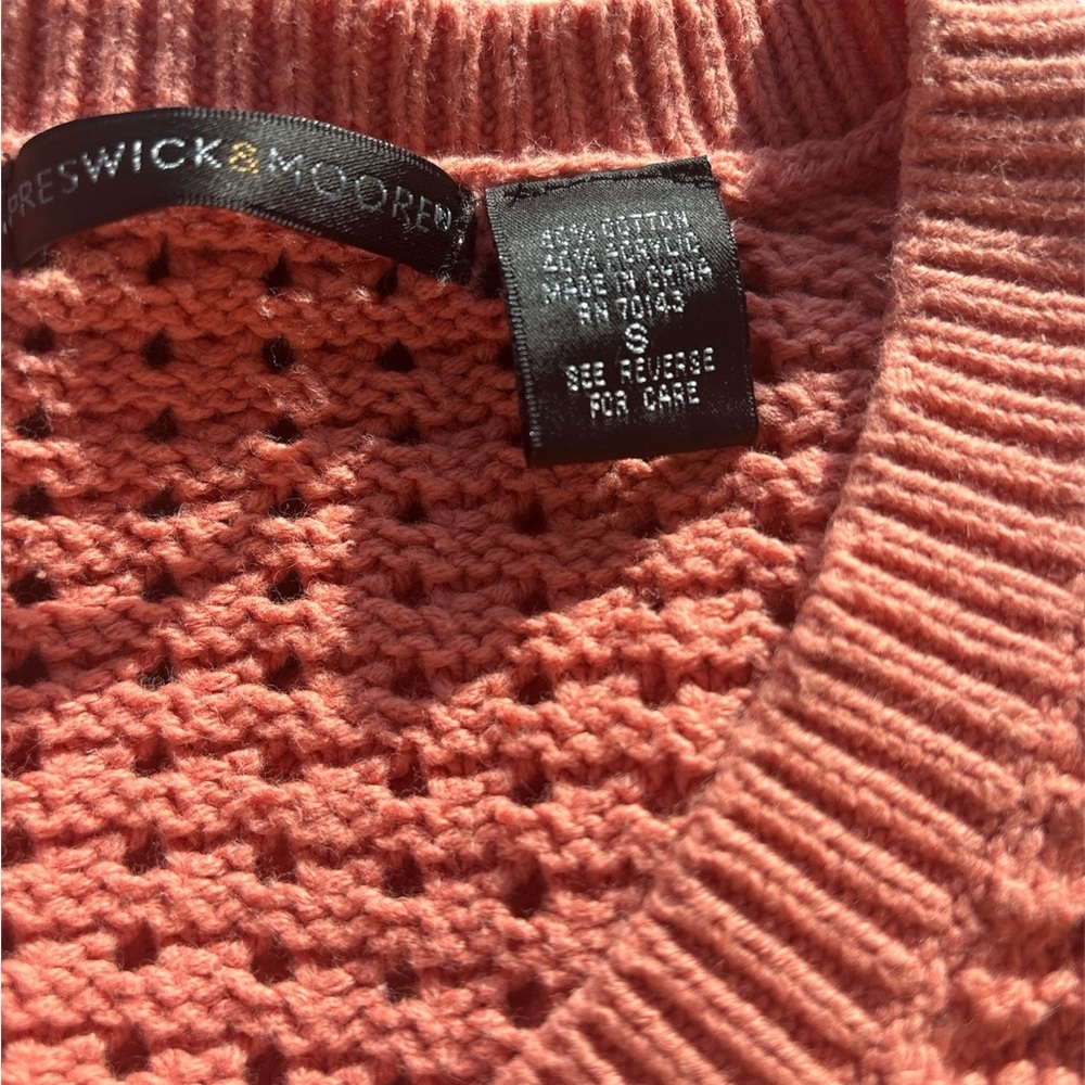 V-neck Open Knit Sweater by Preswick & Moore in Coral color and WAFFLE KNIT - Picture 4 of 4